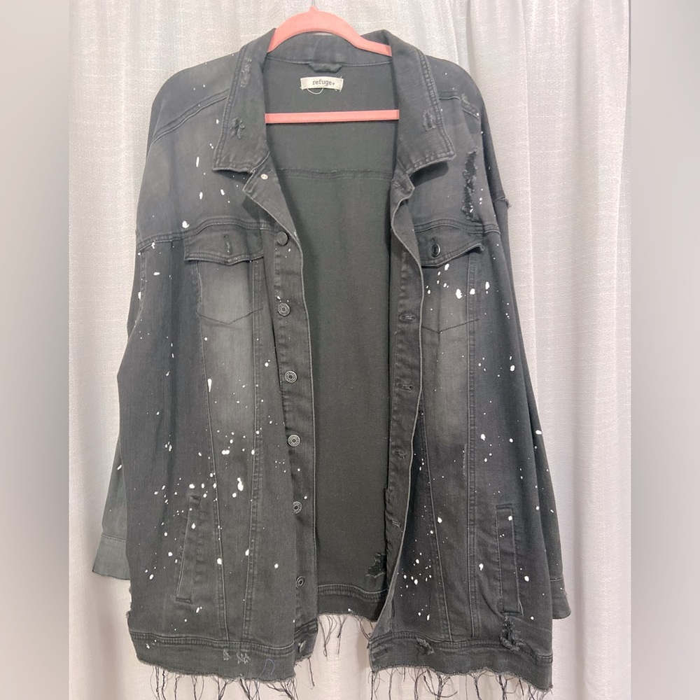 Refuge+ OVERSIZED DISTRESSED DENIM JACKET BLEACH SPOTTED! 🔥GREAT CONDITION!